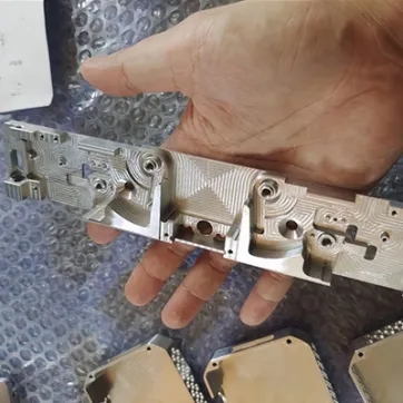 Pièces aérospatiales d'usinage CNC