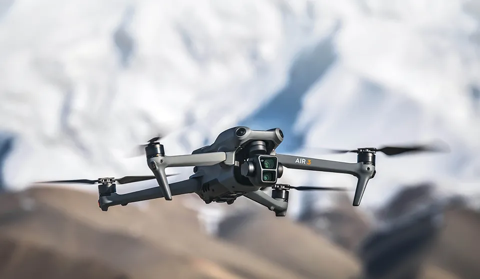 Cas d'usinage CNC : supports de moteur de drone DJI