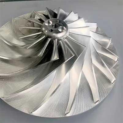 Pièces CNC à cinq axes