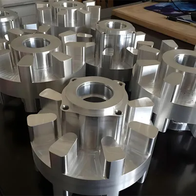 Pièces en petit lot à 5 axes